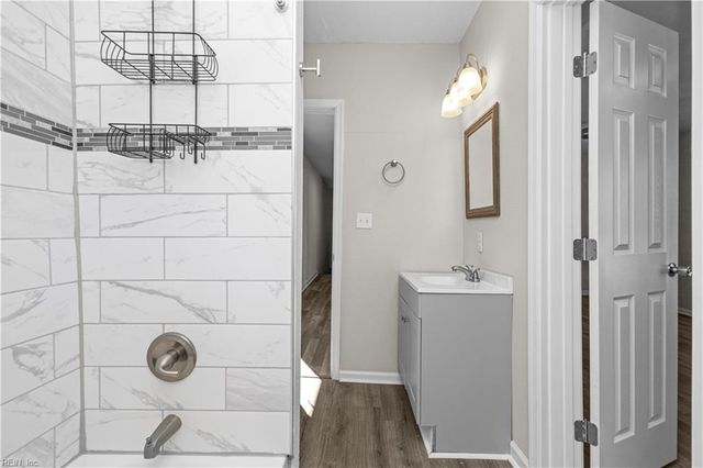 926 W 26th ST, Norfolk, VA 23517