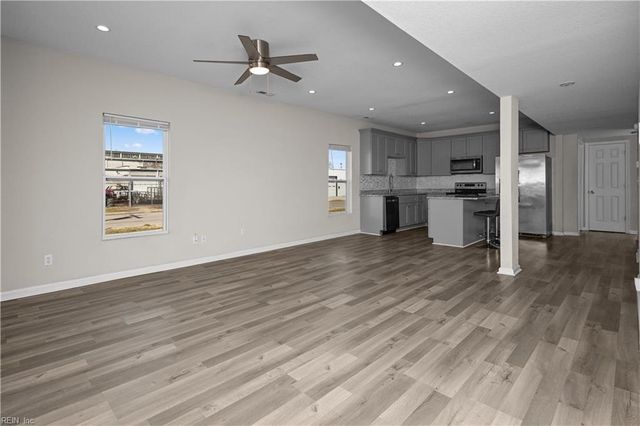 926 W 26th ST, Norfolk, VA 23517