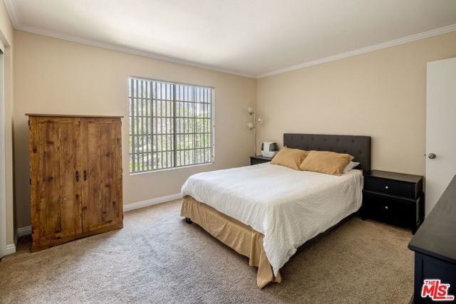 154 N Meridith Avenue 7, Pasadena, CA 91106