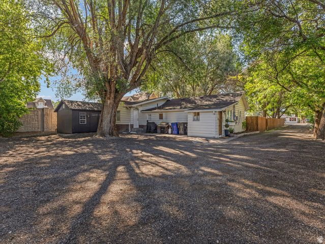 1208 W 4800 S, Taylorsville, UT 84123