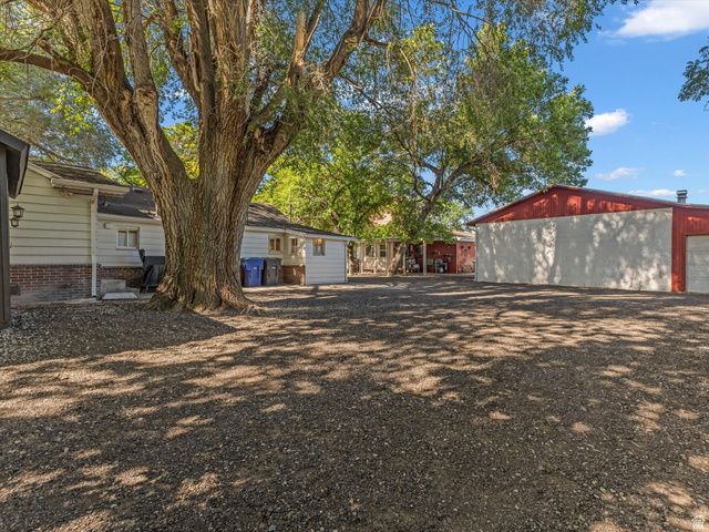 1208 W 4800 S, Taylorsville, UT 84123