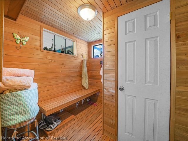 201 Dove Avenue, Sebring, FL 33870