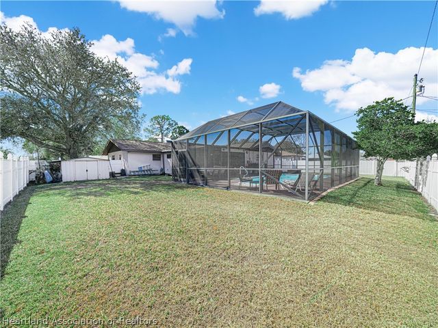 201 Dove Avenue, Sebring, FL 33870