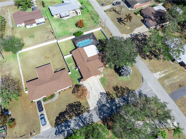 201 Dove Avenue, Sebring, FL 33870
