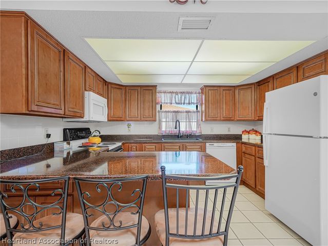 201 Dove Avenue, Sebring, FL 33870