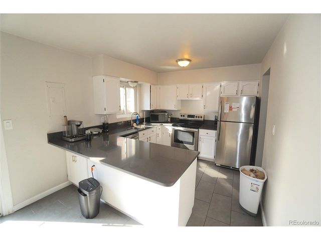 5677 S Lowell Blvd, Littleton, CO 80123