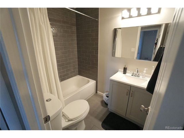 5677 S Lowell Blvd, Littleton, CO 80123