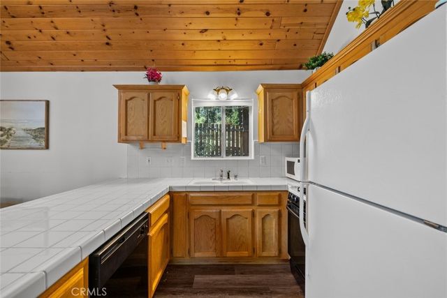 14329 Voltaire Drive, Pine Mountain Club, CA 93225