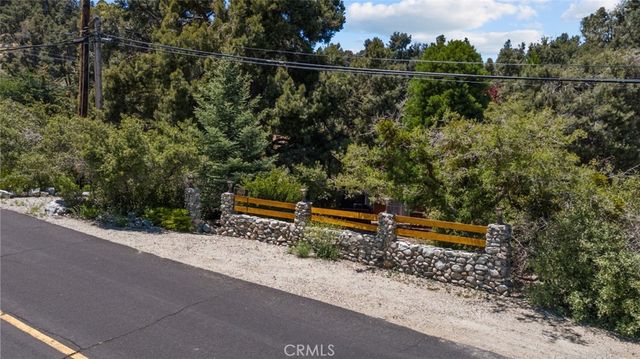14329 Voltaire Drive, Pine Mountain Club, CA 93225