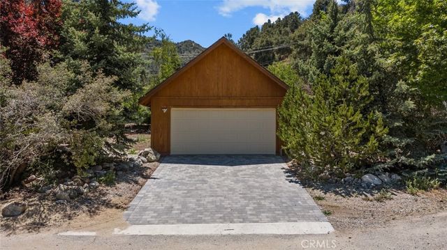 14329 Voltaire Drive, Pine Mountain Club, CA 93225