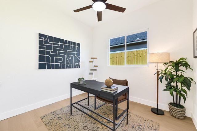 10217 Lindshire LN, Austin, TX 78748