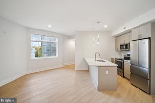 646 N 32ND ST #12, Philadelphia, PA 19104