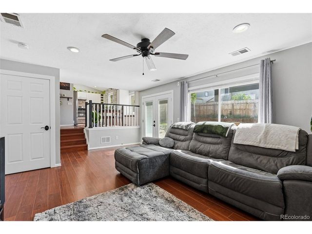 5035 S Genoa St, Aurora, CO 80015