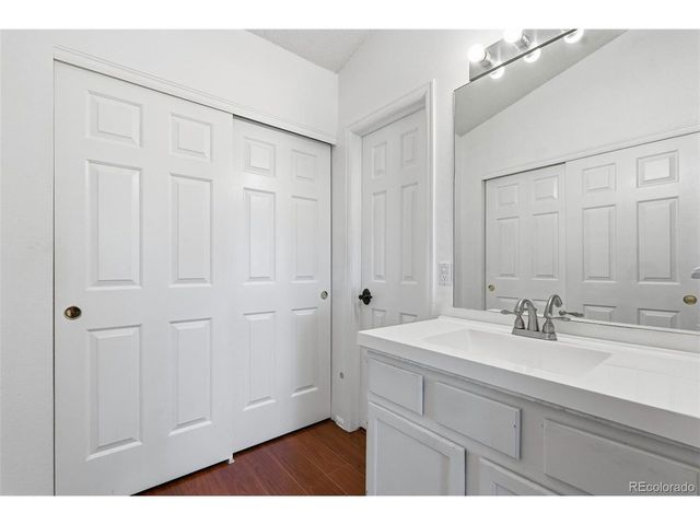 5035 S Genoa St, Aurora, CO 80015