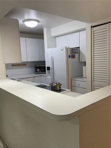 10801 SW 109th Ct D316, Miami, FL 33176