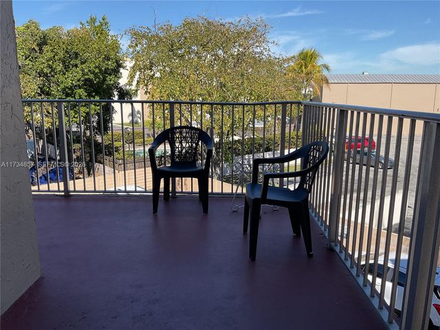 10801 SW 109th Ct D316, Miami, FL 33176