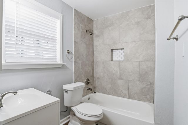 1707 Johnson Street, Pasadena, TX 77502