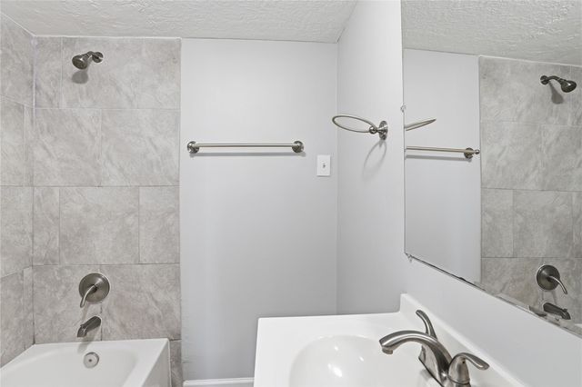 1707 Johnson Street, Pasadena, TX 77502