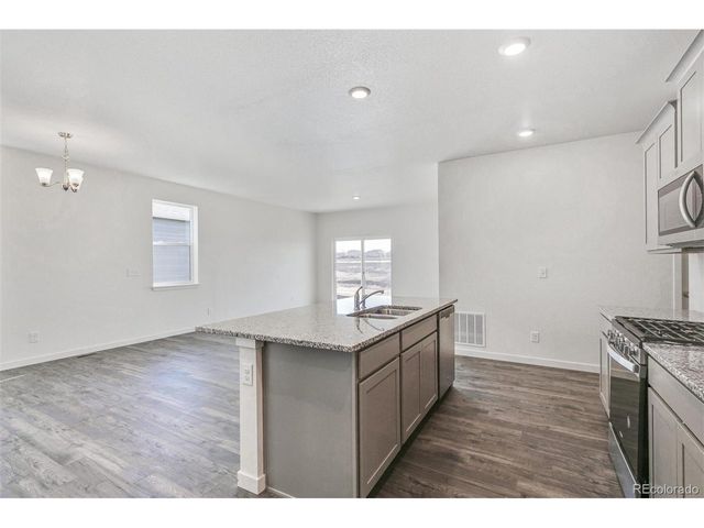 28253 E 4th Pl, Watkins, CO 80137