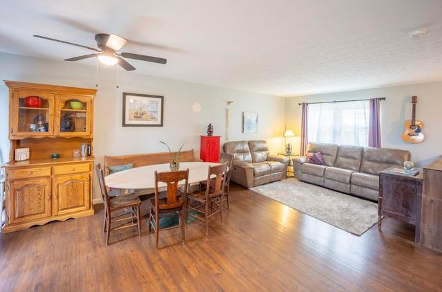 9061 US Highway 42 N, Plain City, OH 43064
