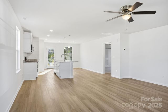 1013 Locke Street, Salisbury, NC 28144