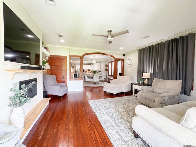 1109 Simon St, Vacherie, LA 70090