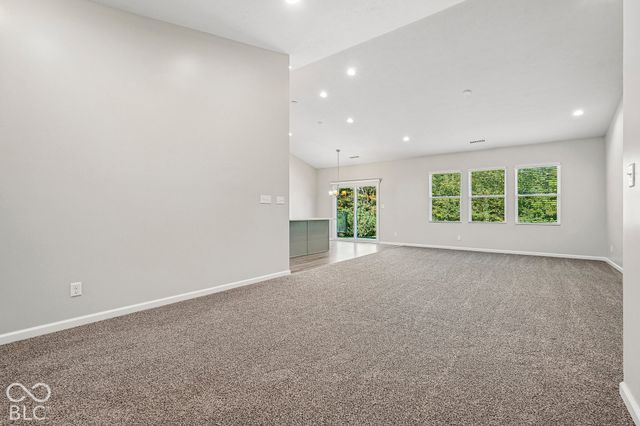5556 Pintail Lane, Greenwood, IN 46143