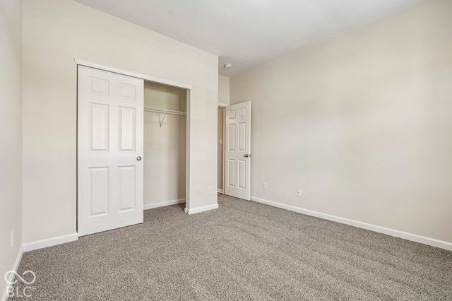 5556 Pintail Lane, Greenwood, IN 46143