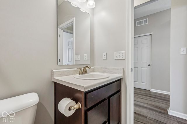 5556 Pintail Lane, Greenwood, IN 46143