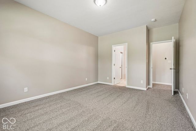 5556 Pintail Lane, Greenwood, IN 46143