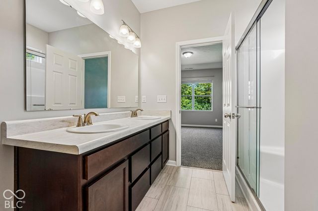 5556 Pintail Lane, Greenwood, IN 46143
