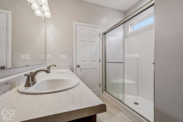 5556 Pintail Lane, Greenwood, IN 46143