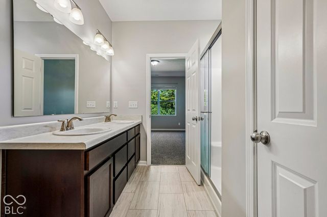 5556 Pintail Lane, Greenwood, IN 46143