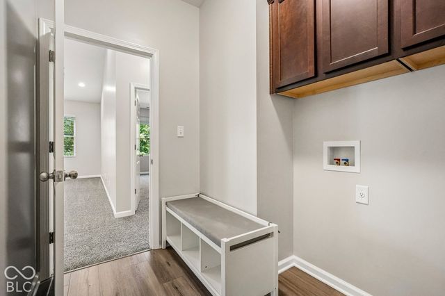 5556 Pintail Lane, Greenwood, IN 46143