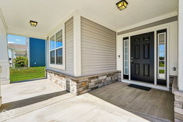 5556 Pintail Lane, Greenwood, IN 46143
