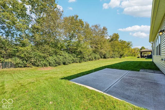 5556 Pintail Lane, Greenwood, IN 46143