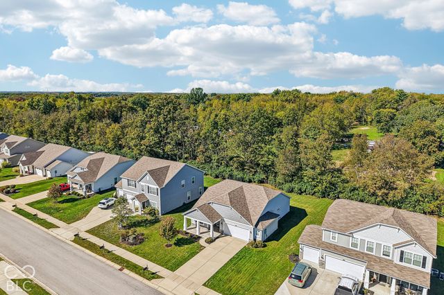5556 Pintail Lane, Greenwood, IN 46143