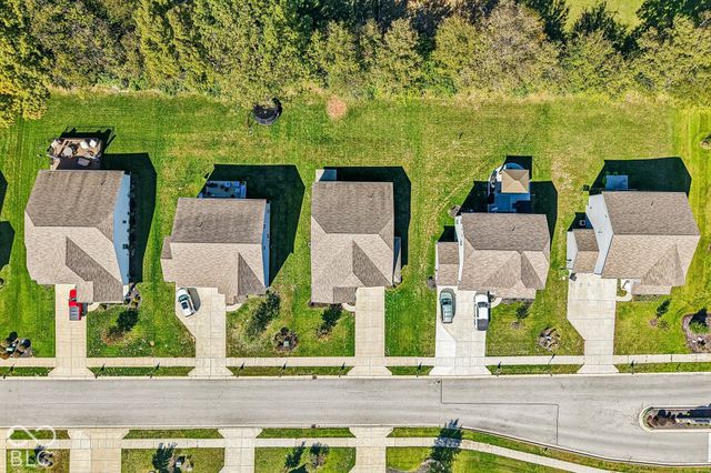 5556 Pintail Lane, Greenwood, IN 46143