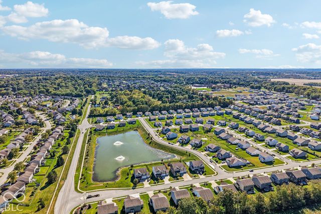 5556 Pintail Lane, Greenwood, IN 46143