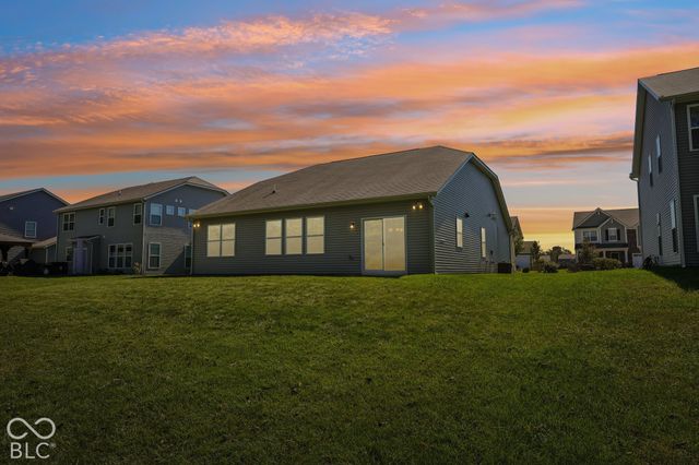 5556 Pintail Lane, Greenwood, IN 46143