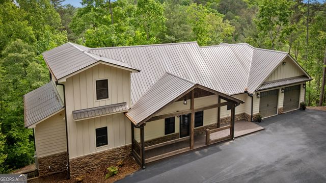 60 Weeks Lane, Ellijay, GA 30540