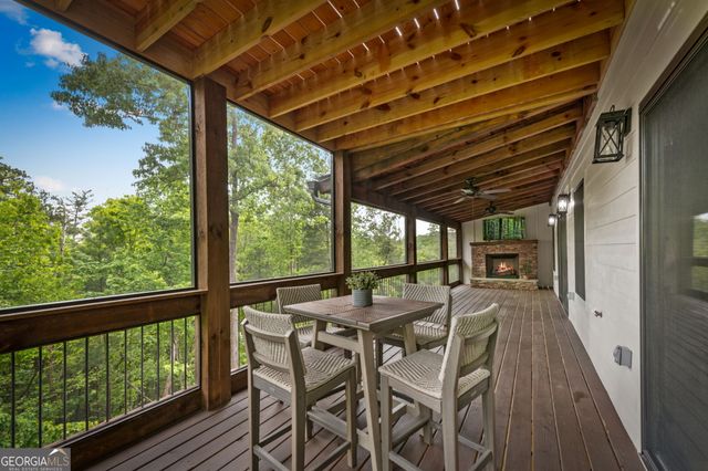 60 Weeks Lane, Ellijay, GA 30540