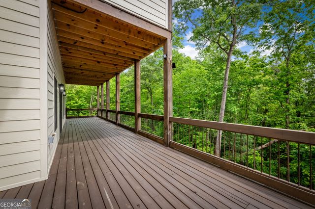 60 Weeks Lane, Ellijay, GA 30540