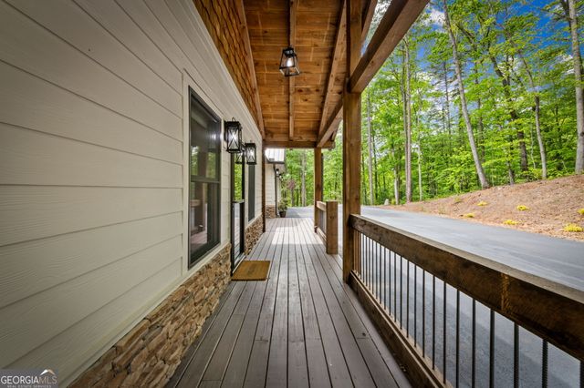 60 Weeks Lane, Ellijay, GA 30540