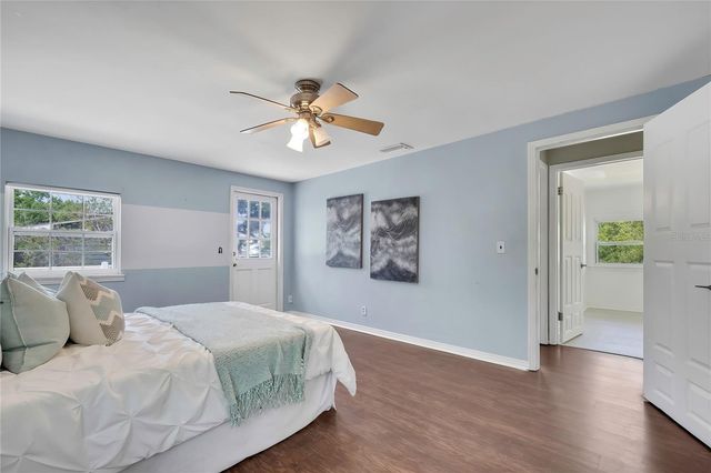 8424 STILLBROOK AVENUE, Tampa, FL 33615