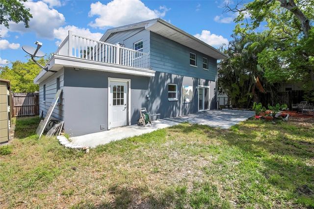 8424 STILLBROOK AVENUE, Tampa, FL 33615
