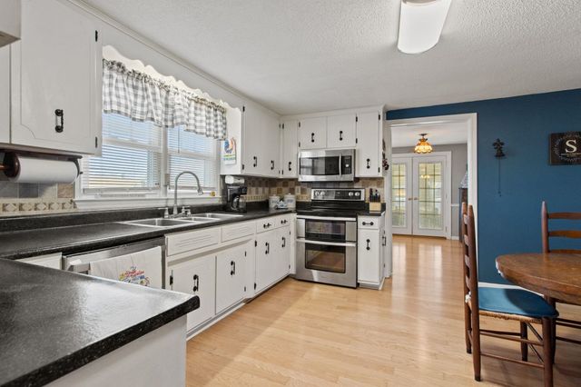 306 Elder Road, Chesnee, SC 29323