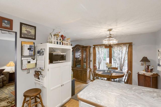 20512 7th Street NE, Cedar, MN 55011