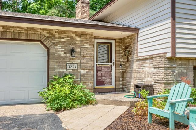 20512 7th Street NE, Cedar, MN 55011