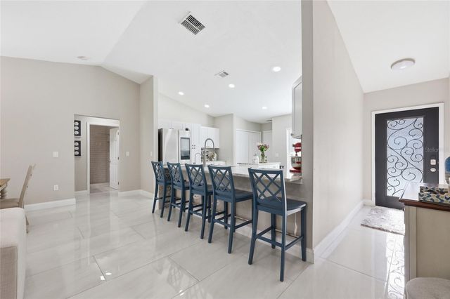 313 FOGGY CREEK ROAD, Davenport, FL 33837